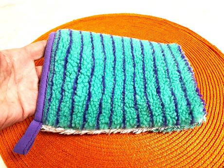 "zázračná " žinka na čistenie,