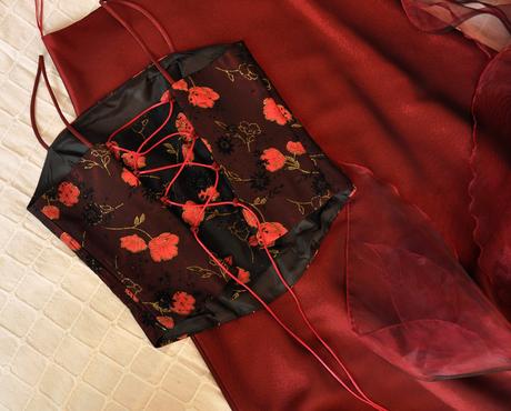 Bordové spoločenské šaty s-m, s