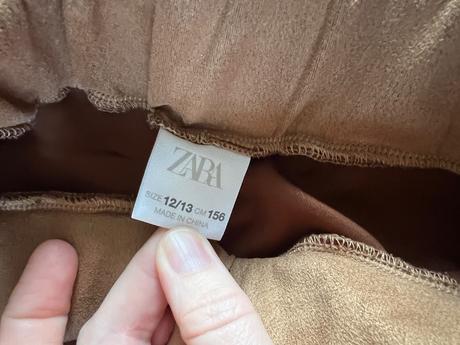 Dievcenske nohavice, zara,158