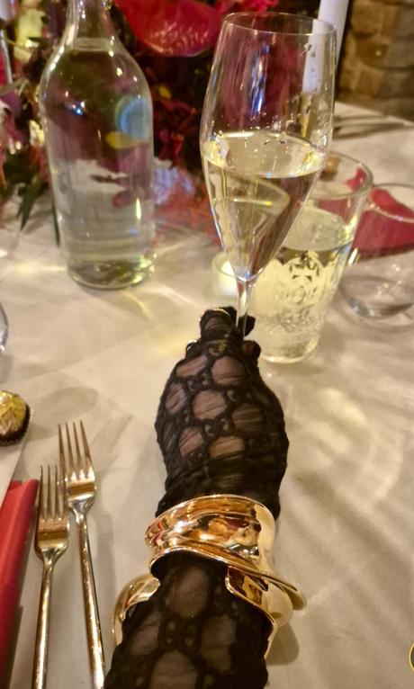 Gucci večerné rukavice na ples, m