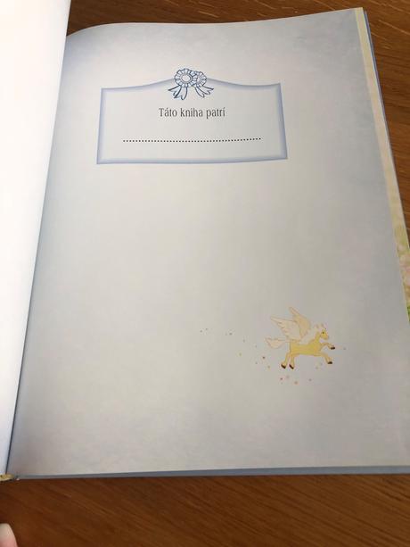 Jazdci , kone a poniky,