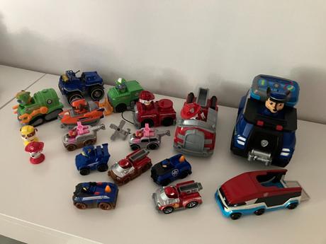 Sada autíčok paw patrol,