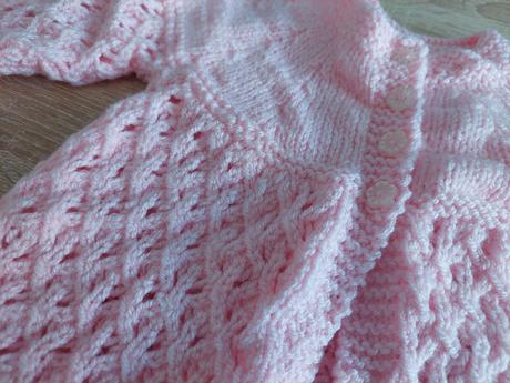 Krásny handmade štrikovaný svetrík veľ.86, 86