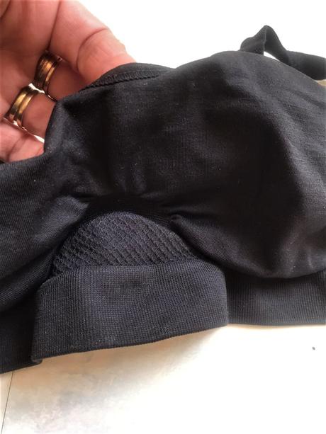 Bezšvová športová podprsenka, l