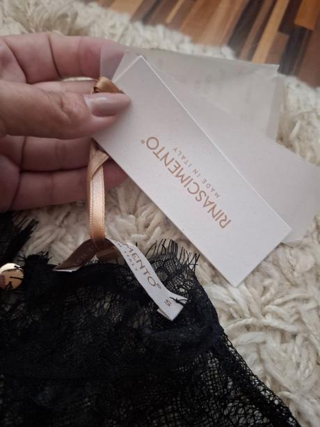 Rinascimento čipkované body, s
