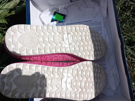 Dievčenské topanky, 33