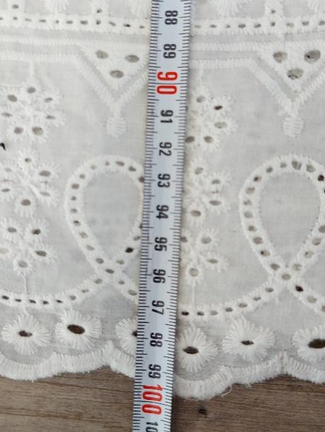 Biele šaty s výšivkou, xl