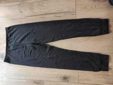 Tenké tepláky, primark,128