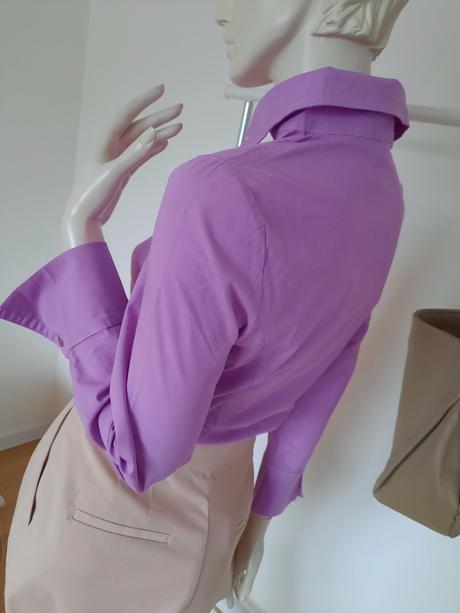 Fialka s kamienkami, s