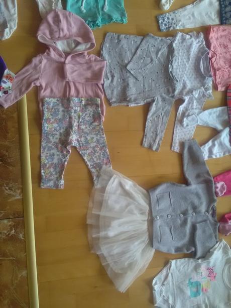 Mix oblečenia, 68–80