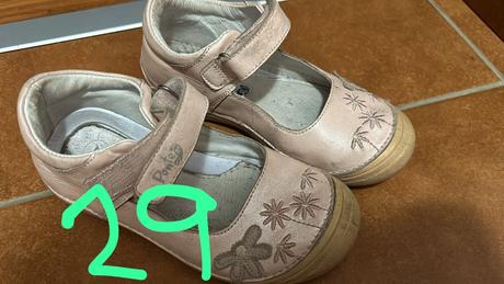 Dievčenské topanky, 25