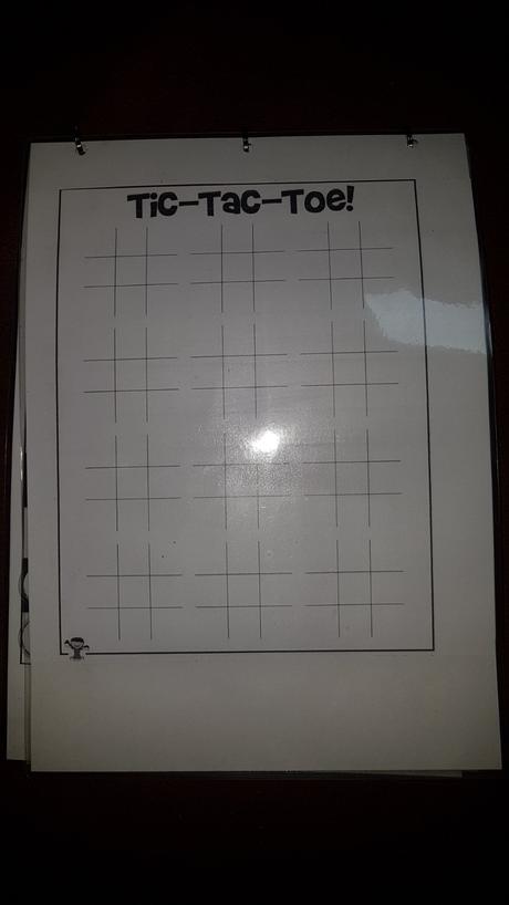 Kniha spolocenskych hier na cesty, 