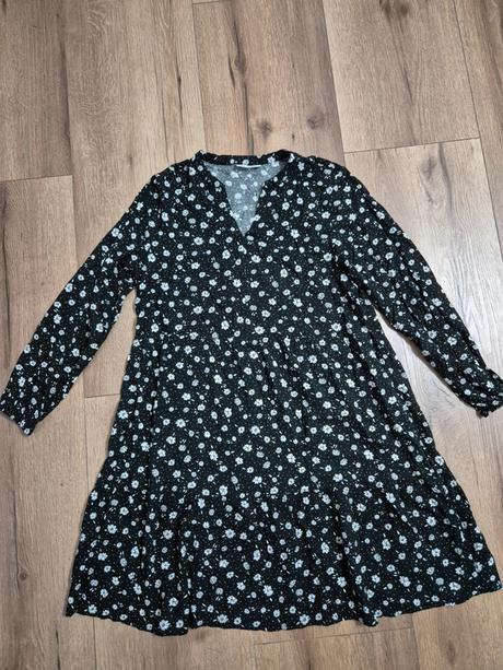 Krátke šaty s dlhým rukávom, l