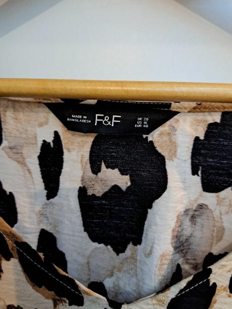 Šaty tigrové, f&f,48