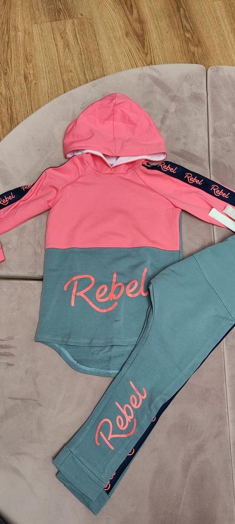 Suprava, rebel kids,110