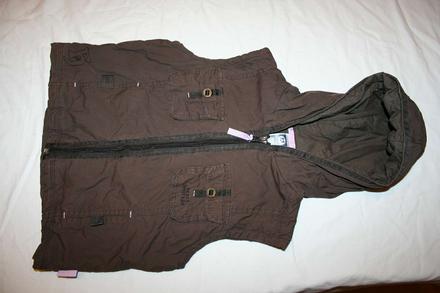 Podsita vesta zn,. fresh from c&a, c&a,146