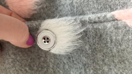 Nádherný luxusný kabátik s kožušinkou, 92