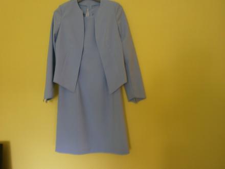 Bledomodré šaty s blejzrom, 40