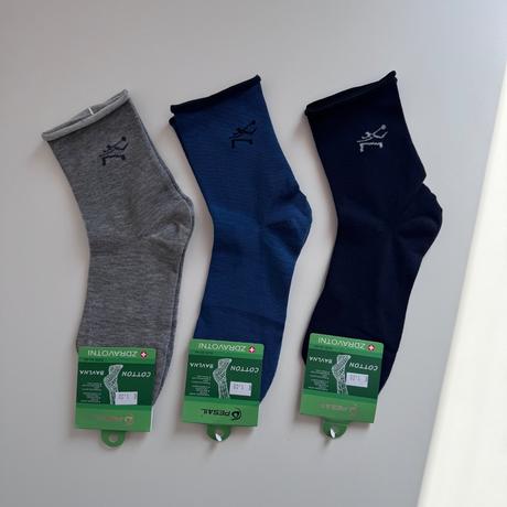 Pánske vysoké ponožky so zdravotnou gumičkou 2911, 40 / 42 / 44