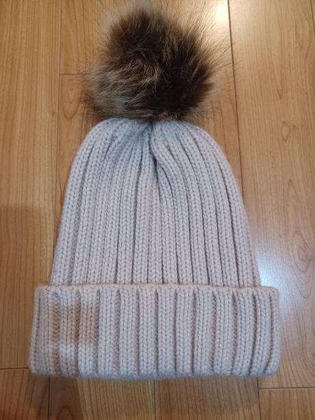 Čiapka s bombrlcom, 