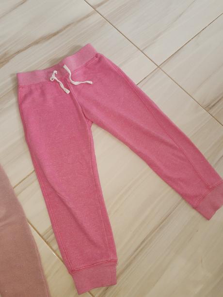 3x detské tepláky 104, 104