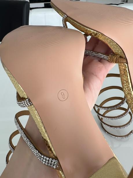 Krasne zlate sandalky, 39