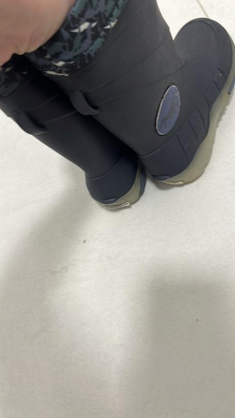 Čižmičky 26/27, lupilu,26