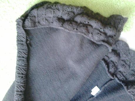 Tehotensky sveter s krajkou, m