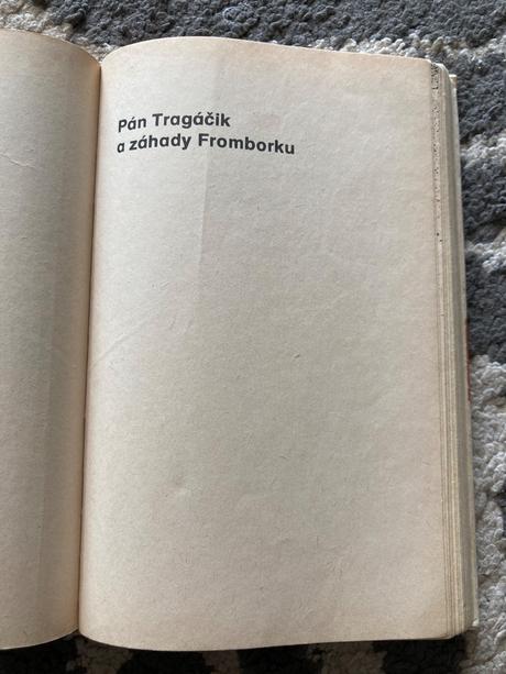 Pán tragáčik a záhady fromborku (1983), 