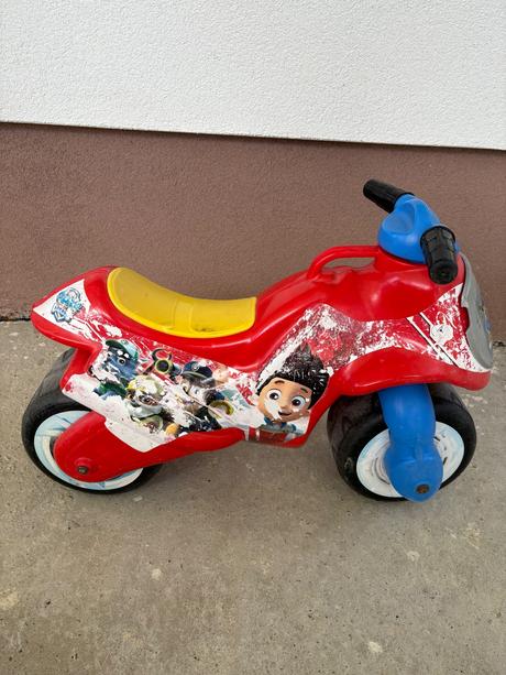 Odrážadlo paw patrol,