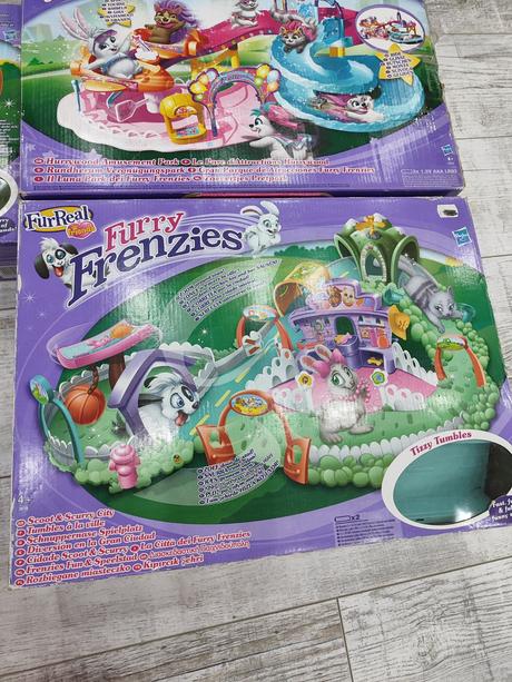 Furry frenzies interaktívne dráhy a škrečkovia, 