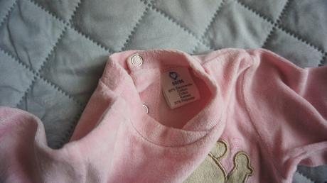 Zamatový overal, 56