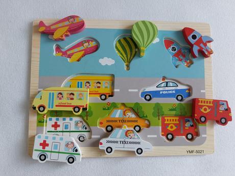 Drevené montessori hračky, 