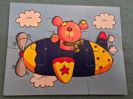 Drevené puzzle macko,