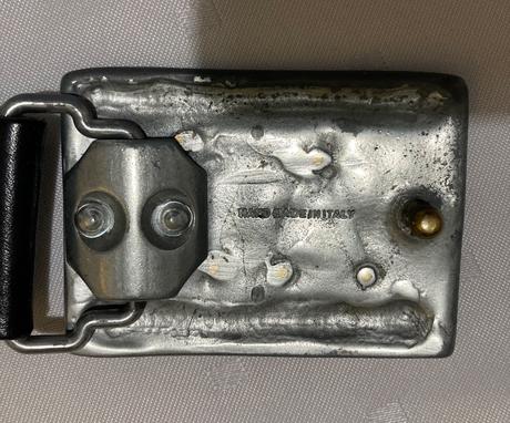 Armani opasok, armani