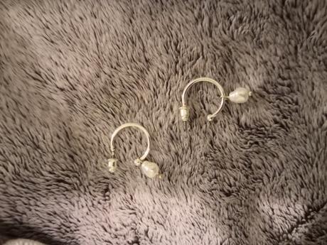 Dámske náušnice s perlou,