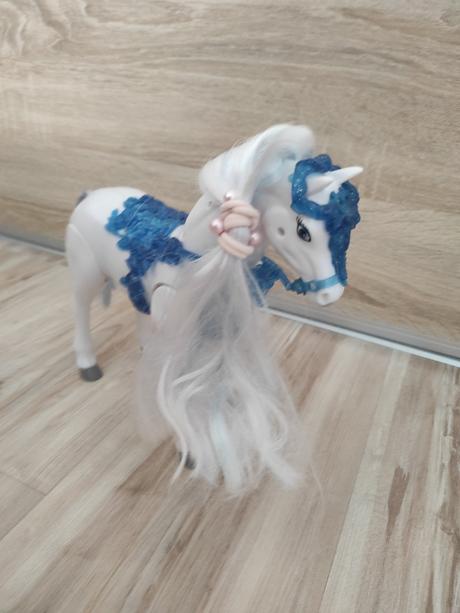 Chodiaci kôň so zvukom, 