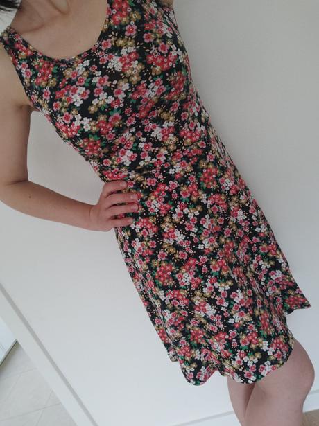 Šaty 's', terranova,s