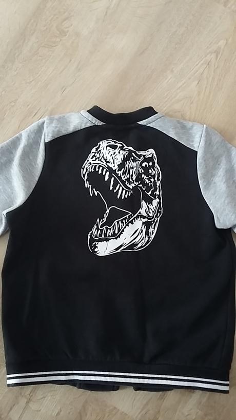 Krásna mikina-bunda v top stav, lupilu,110