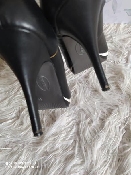 Lodičky, graceland,35