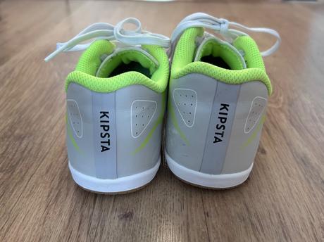 Halovky, kipsta,36