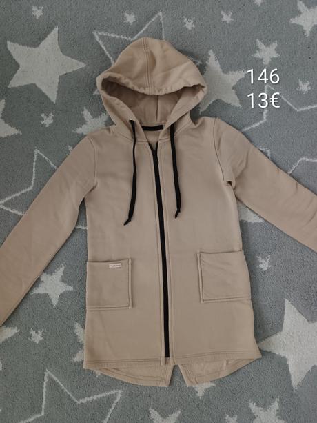 Predĺžená mikina, 146