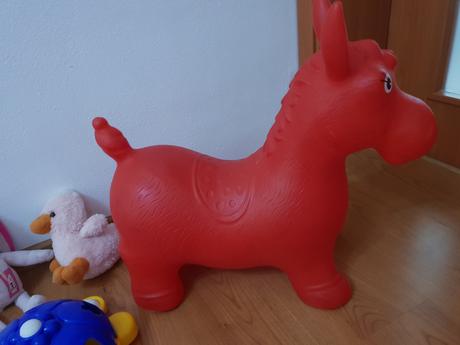 Predam mix hraciek cena spolu,