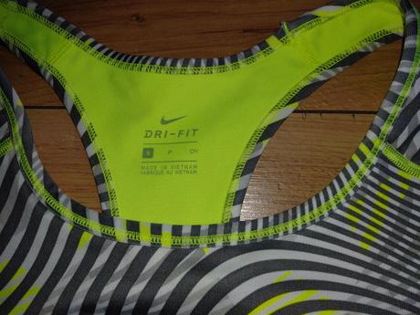 Sportova podprda, nike,s