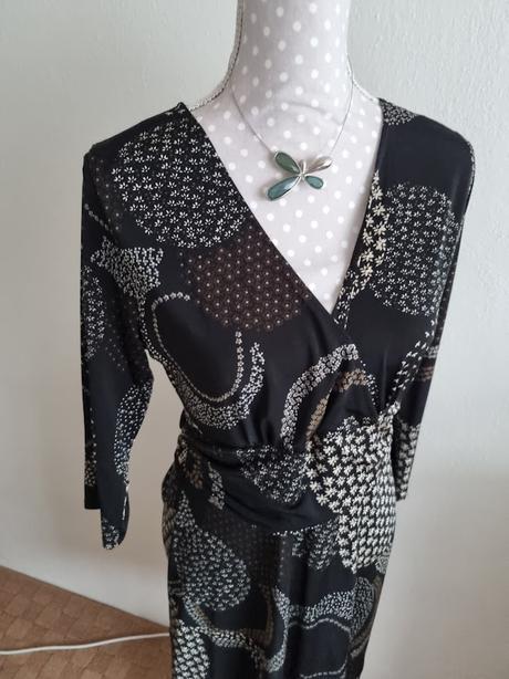 Čierno-hnedé elastické šaty wallis veľ. 40, wallis,40