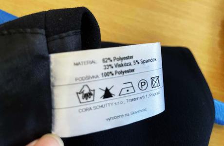 Luxusné púzdrové šaty, 40