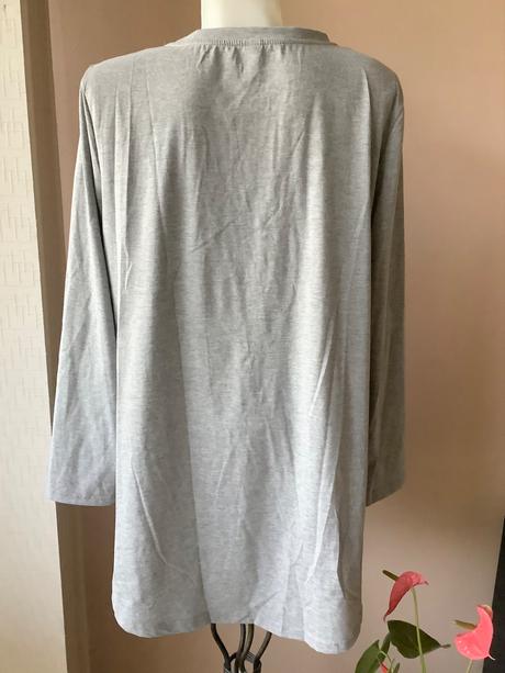 Tričko asymetrické, 44