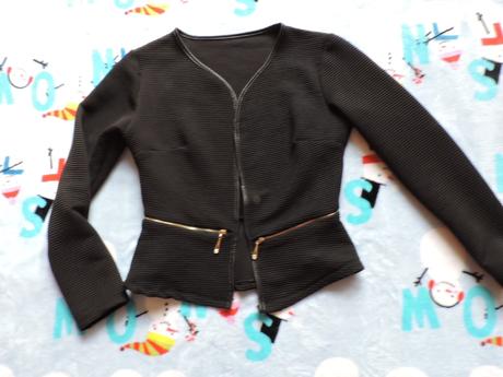 Čierne sako so zipsami, s