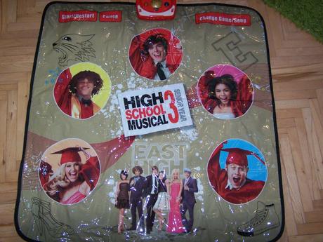 Hraci koberec pre kocku, 