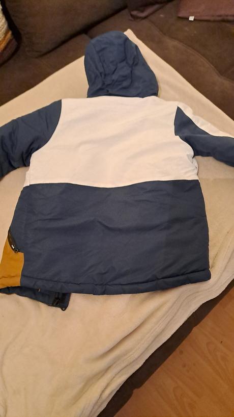 Zimná bunda v.148cm, 152